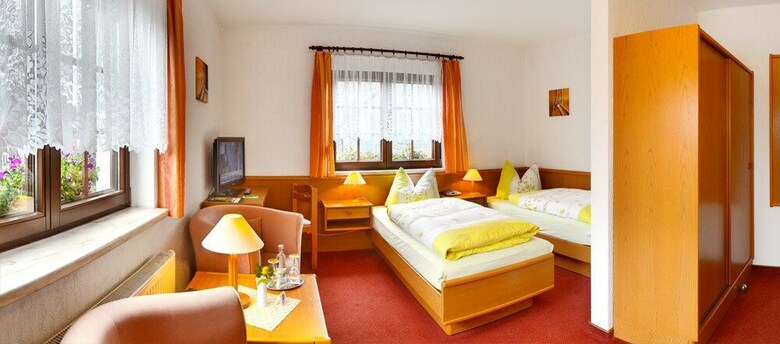 Rennsteighotel Gr�ner Baum