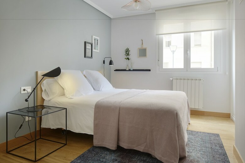 Mundaiz Apartment By Feelfree Rentals