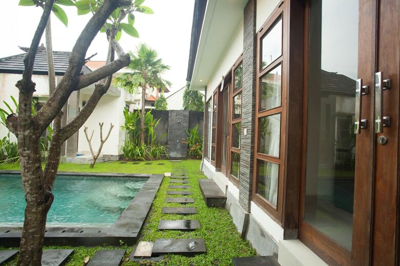 Kusuma Villa