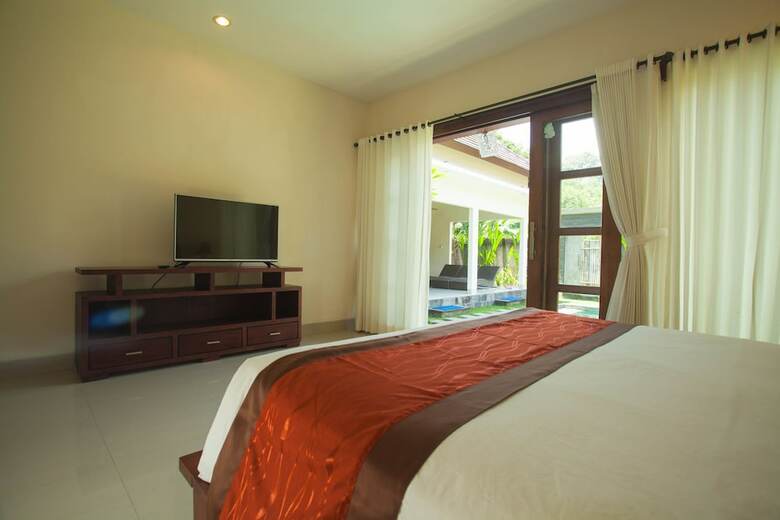 Kusuma Villa