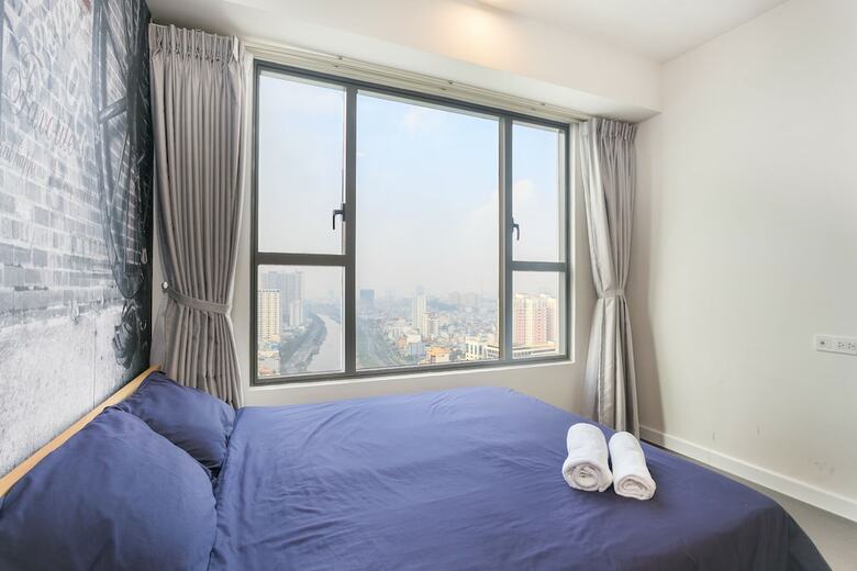 Rivergate Apartment