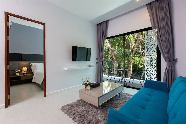 Villa Utopia Naiharn