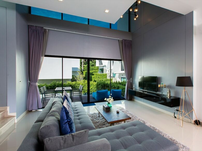 Villa Utopia Naiharn