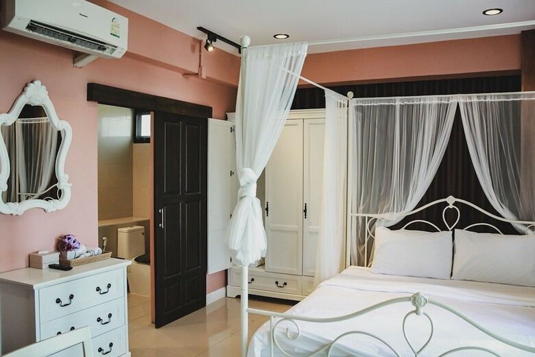 Hotel The One House Resort Pakchong