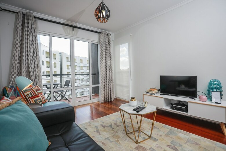 Forum Apartment
