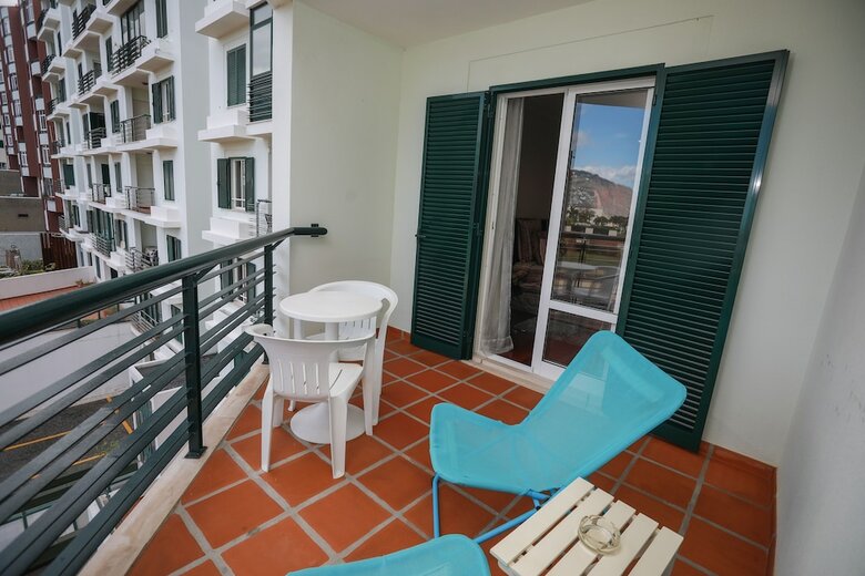 Forum Apartment