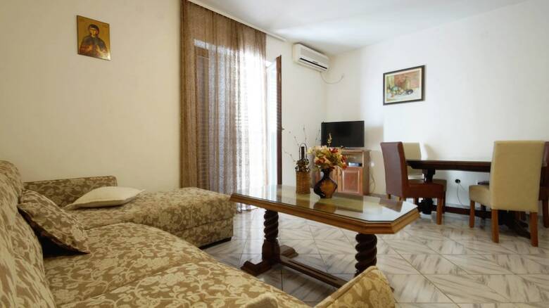 Apartments Glomazic