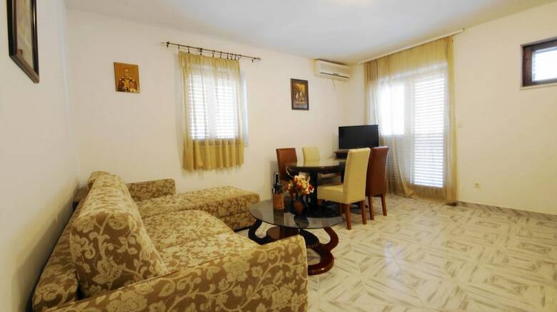 Apartments Glomazic