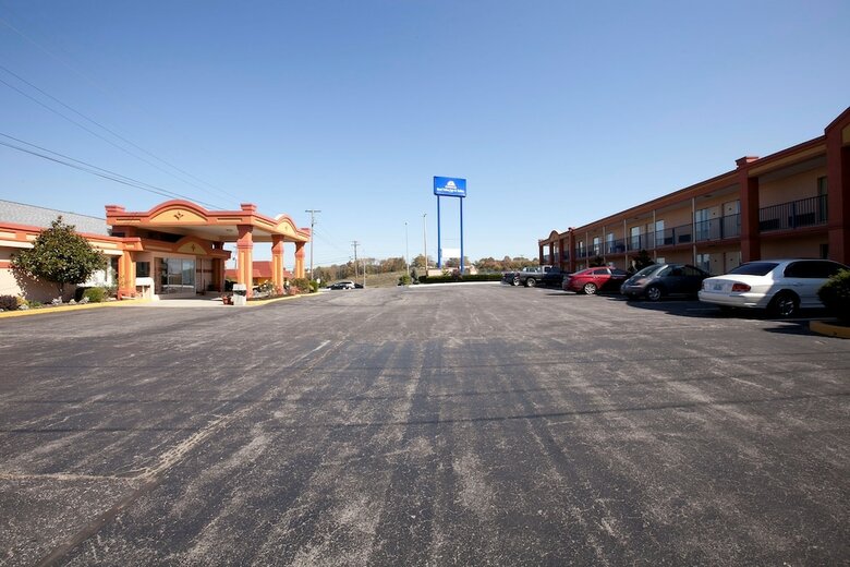 Motel Americas Best Value Inn & Suites Williamstown