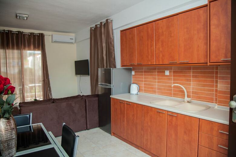 Aparthotel Villa Ellada Pride