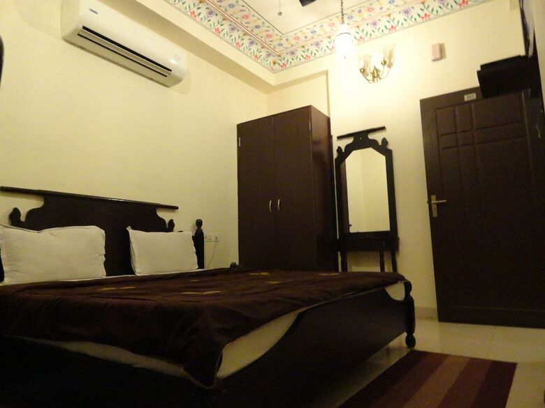 Hotel Miraya