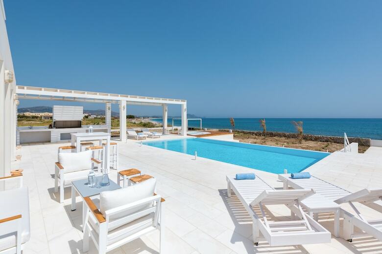 Maria & Nada Beachfront Villas