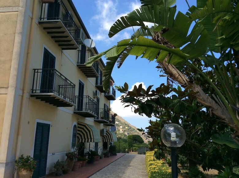 Bed & Breakfast Antico Limoneto Conca D'oro