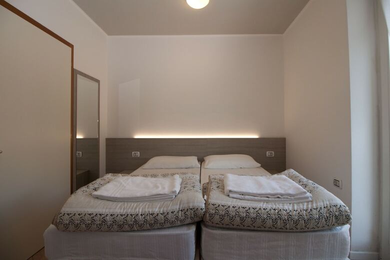 Hostal Ostello Rovereto