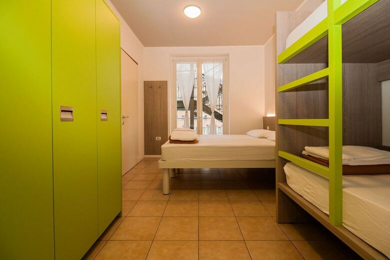 Hostal Ostello Rovereto