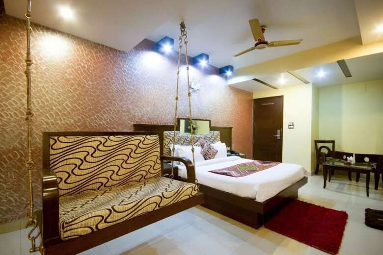 Hotel Comfort Room Shiv Dev Int