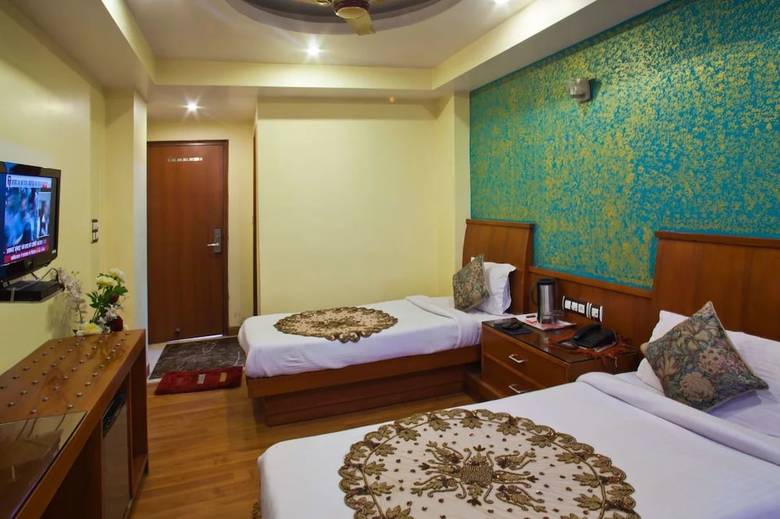 Hotel Comfort Room Shiv Dev Int