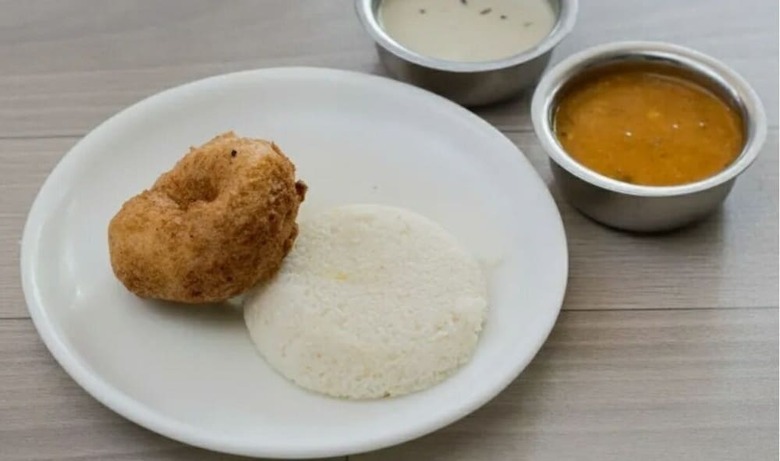 Hotel Vashi Inn