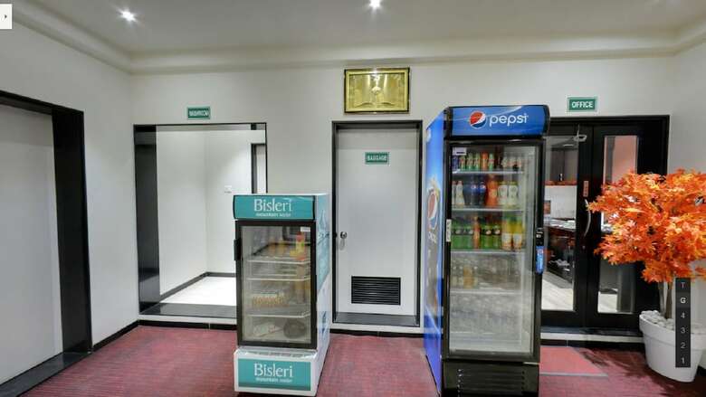 Hotel Madni Royale