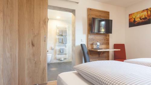Hostal Gasthaus Schw�gele