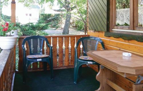 Apartamento Holiday Home Caminchener Dorfstr. K