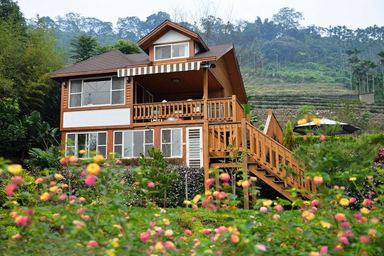 Hotel Sitou Flora's House B&B