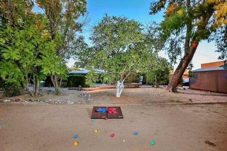 Delcoa Retreat 6br Scottsdale Pool House