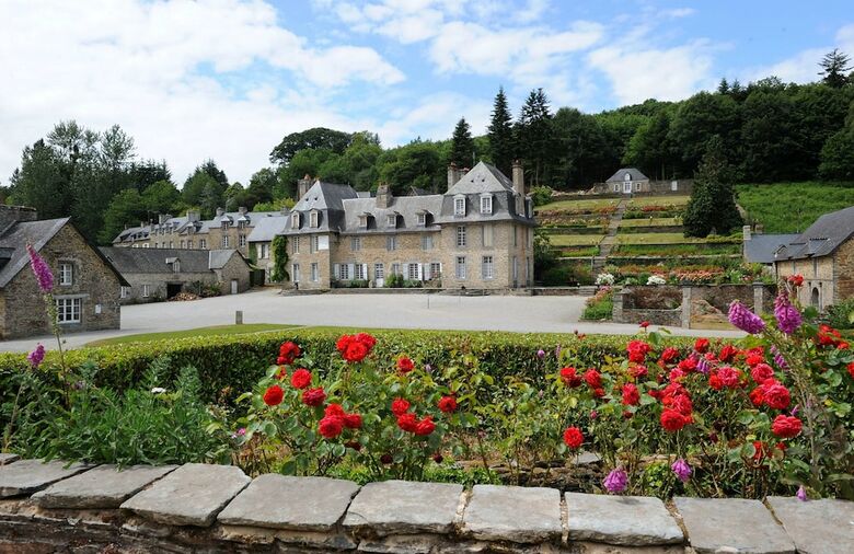 Hotel Brb - Chambres D'h�tes Abbaye Bon Repos