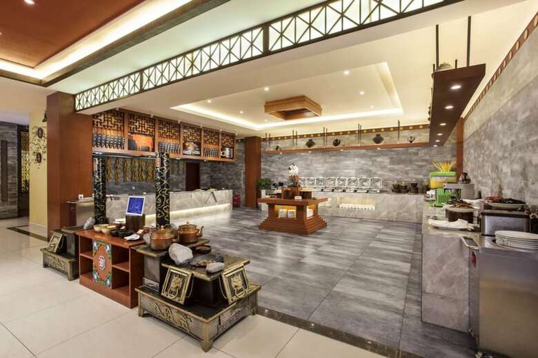 Hotel Ramada Encore Daochengyading