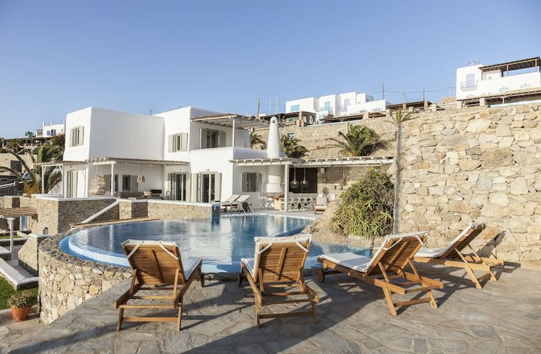 Amorous Luxury Villa