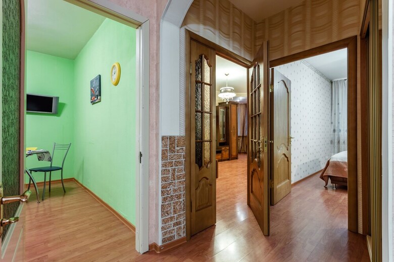 Hello Apartment On Kolomyazhskiy 26