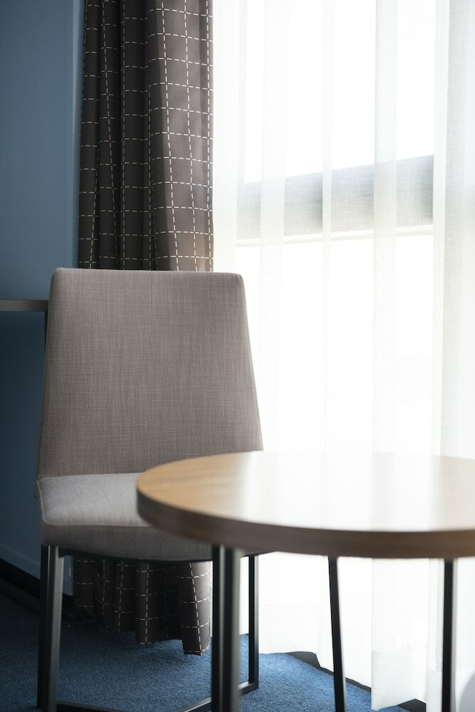 Hotel Sinho Brown-dot