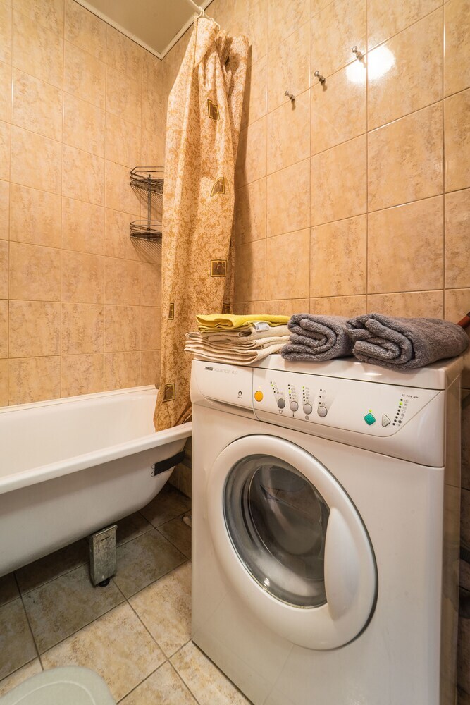Hello Apartment On Kolomyazhskiy 36