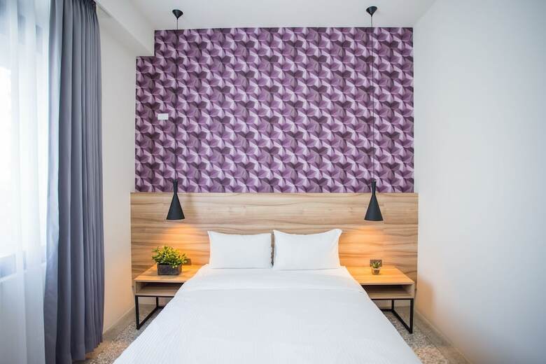 Rainbow Hotel
