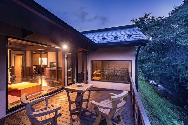 Kurokawa Onsen Satonoyu Waraku
