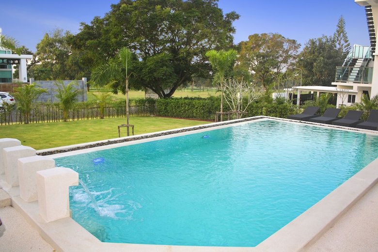 Green View Villas