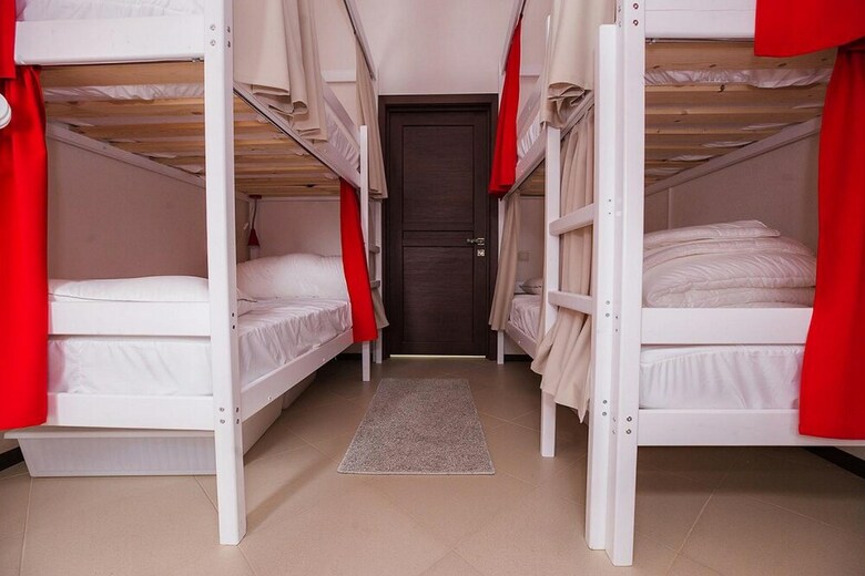 Hostal Hostel "rest"