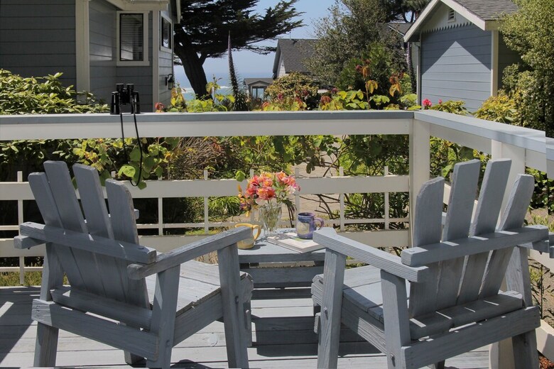 Bed & Breakfast Agate Cove Inn