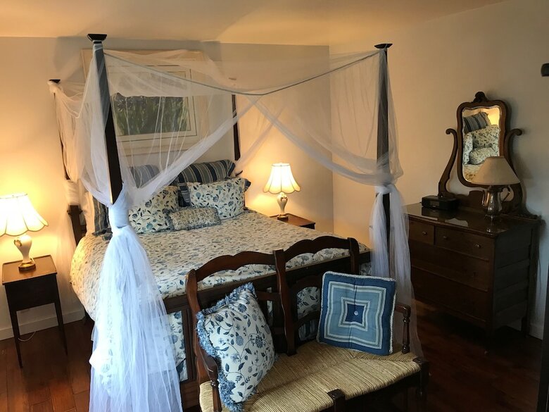 Bed & Breakfast Agate Cove Inn