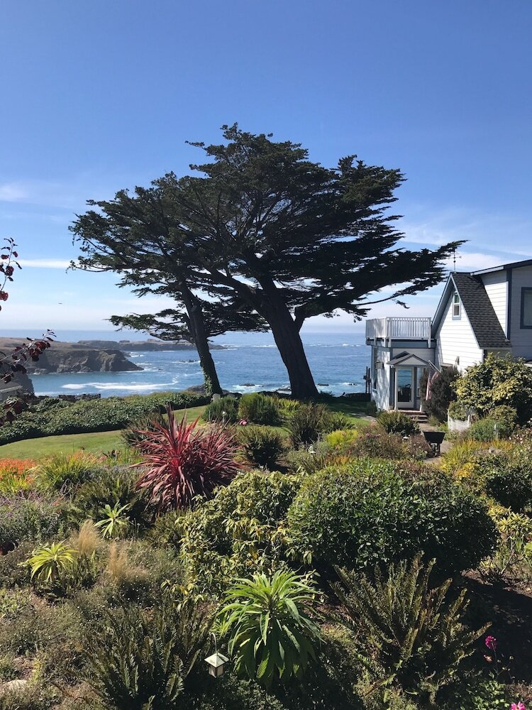 Bed & Breakfast Agate Cove Inn