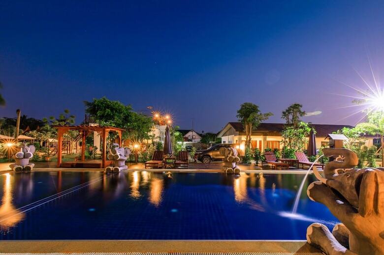 Hotel Oyo 837 Baan Kiang Nam Resort