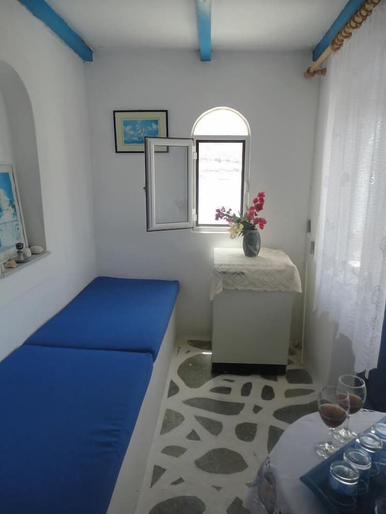 Apartamentos Captain Menegos Studios