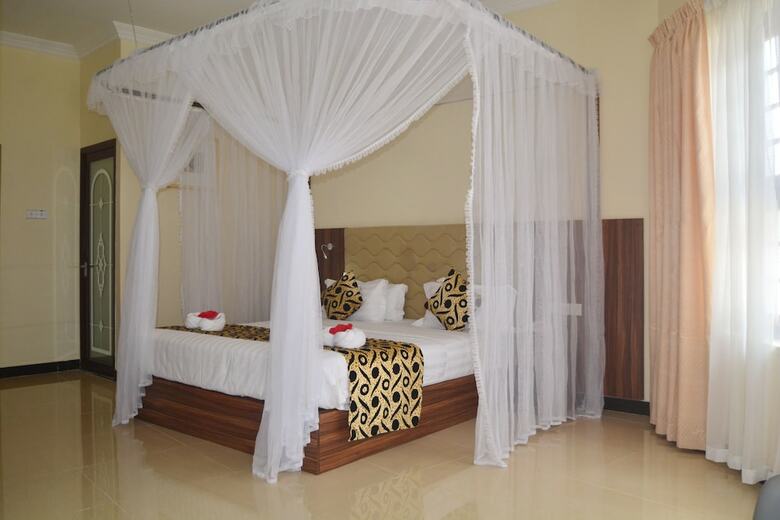 Spice Palace Hotel