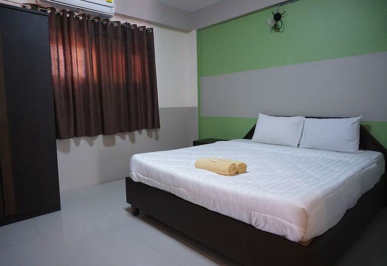 Puangpech Hotel