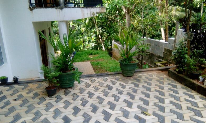 Hotel Miracle Villa