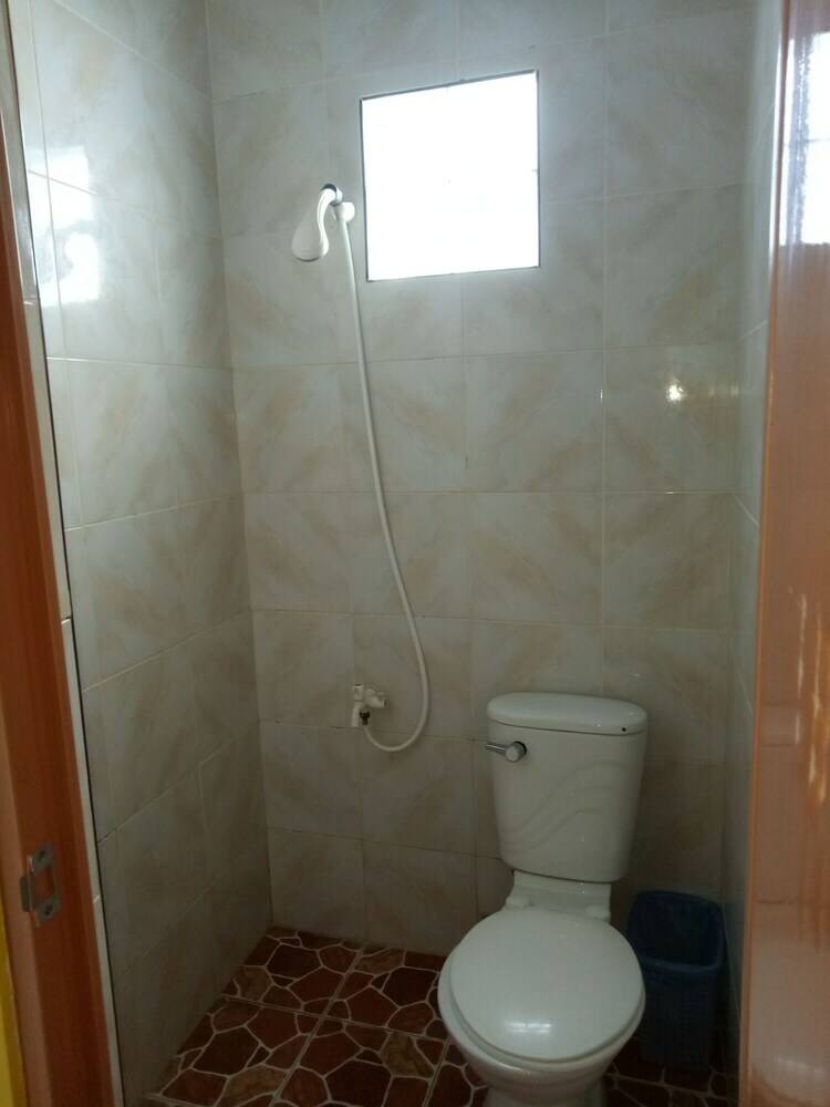 Hotel Smallfry's Beach Resort