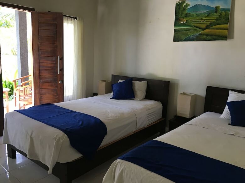 Bed & Breakfast Coconut Village Guest House