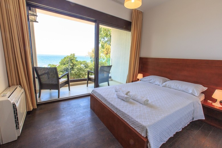 Aparthotel Apart-hotel Kuce Lekovica Restaurant & Beach