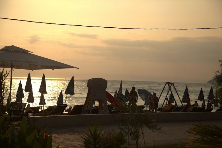 Aparthotel Apart-hotel Kuce Lekovica Restaurant & Beach
