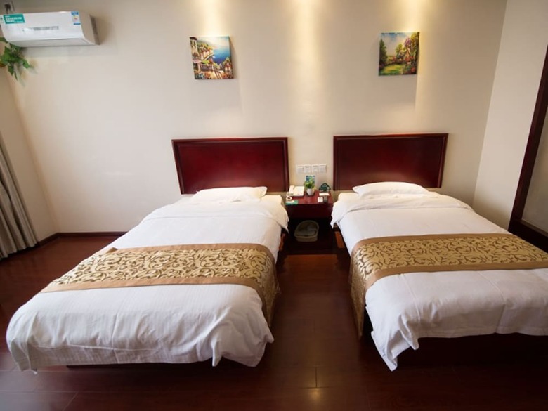 Greentree Inn Guangde County Zhongyang Lecheng Hotel